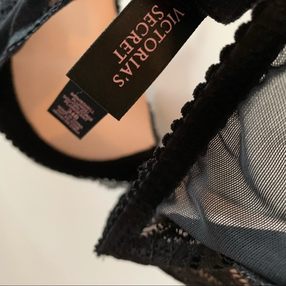Victoria’s Secret - Push Up Bra - Picture 7 of 8